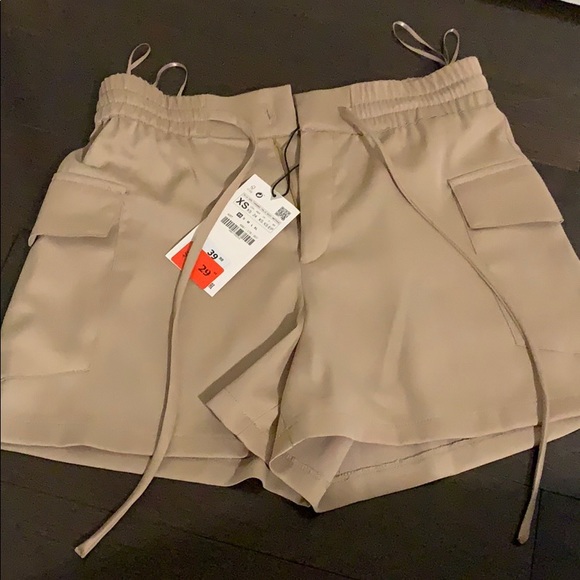 Silk shorts - Picture 1 of 3